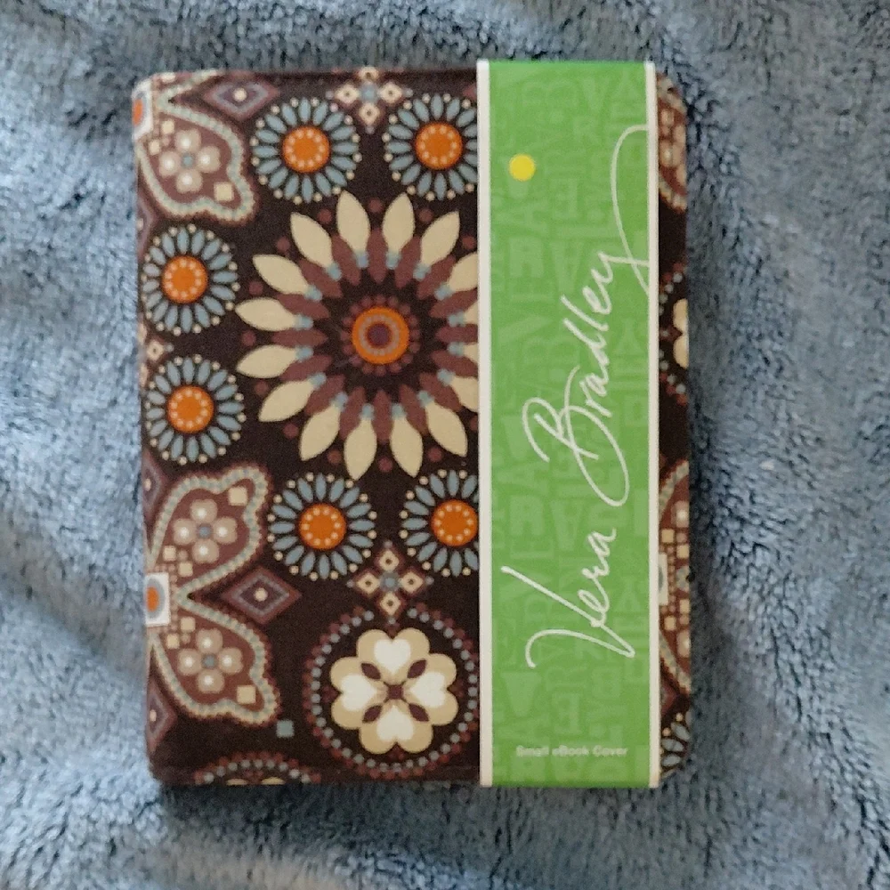 Vera Bradley Brown and Cream Floral eBook Cover